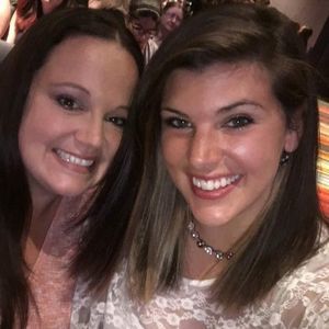 Meet your Posher, Angie